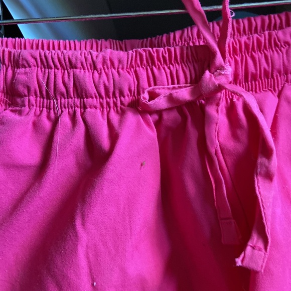 Expo Pink casual pants. New  Ties and elastic waist - Picture 2 of 4